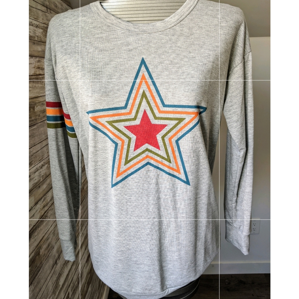 Star sweatshirt